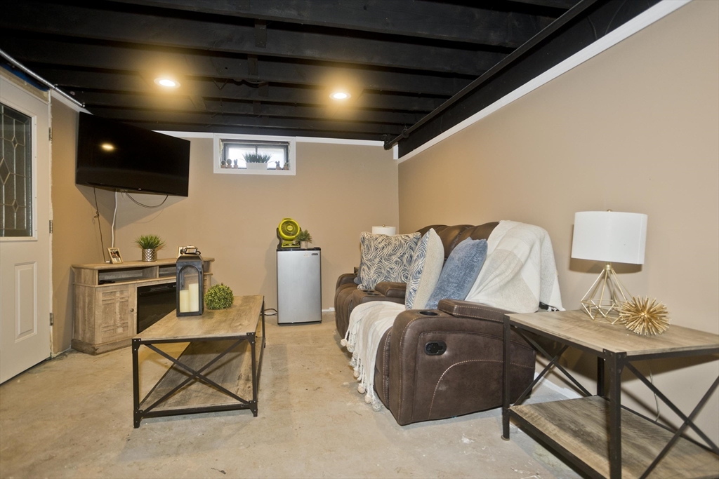 1815 Parker Street Springfield, MA 01128 - Photo 32 of 33 a living room with furniture