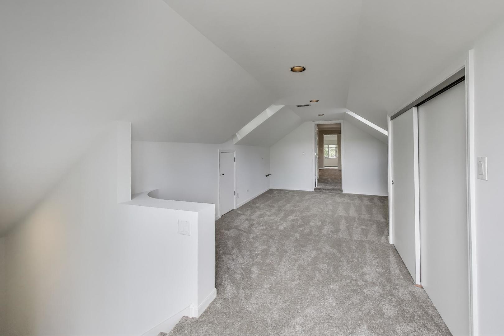 6411 Elm Street Morton Grove, IL 60053 - Photo 20 of 49 a view of a garage