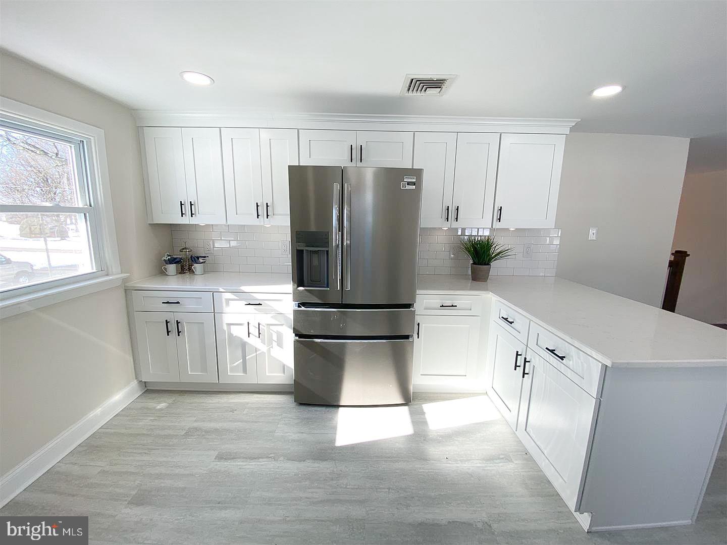 417 Spiece Road Pottstown, PA 19465 - Photo 8 of 34 Gallery Image 8