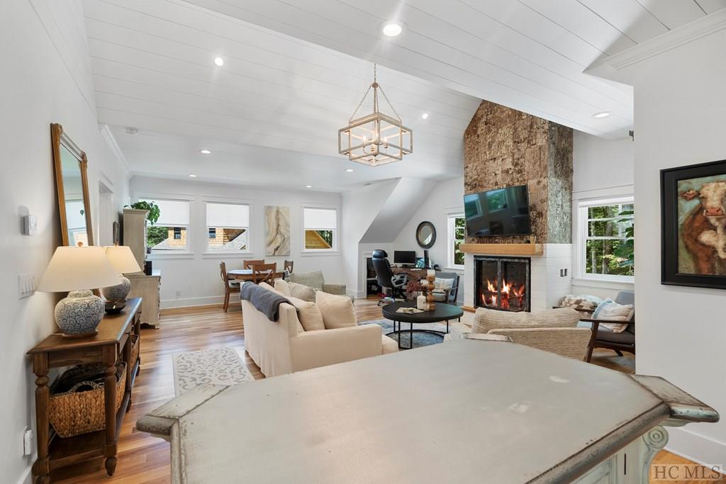 746 Hickory Hill Road Highlands, NC 28741 - Photo 12 of 68 Gallery Image 12