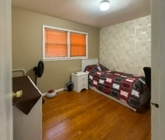 $254,900 | 10955 South Mackinaw Avenue, Chicago, IL 60617