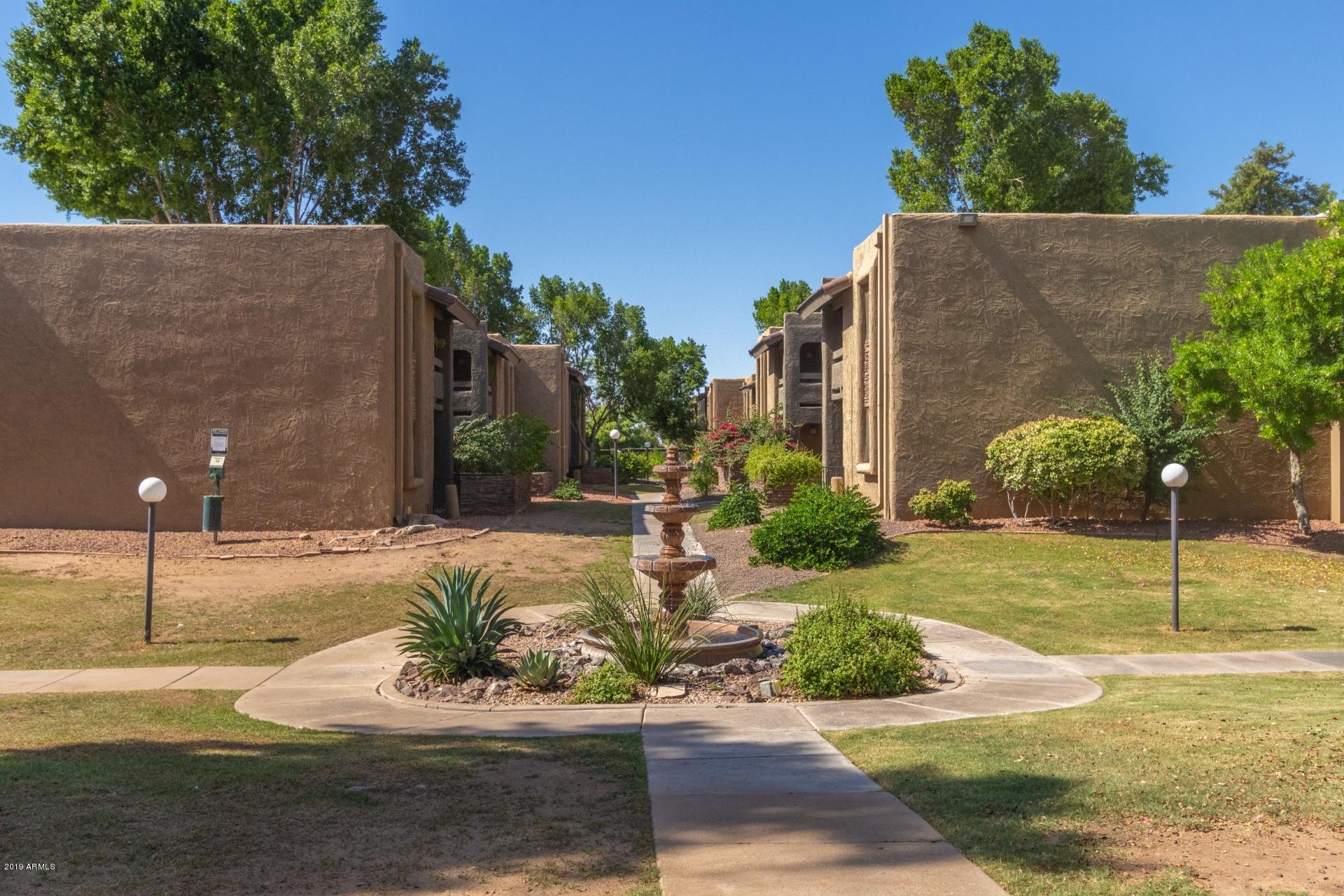 3825 East Camelback Road, Unit 212 Phoenix, AZ 85018 - Photo 15 of 20 0017-Camelback (17)