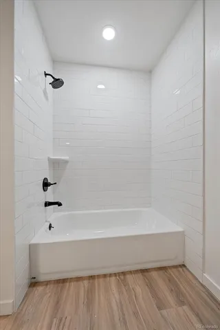 a bathroom with a bathtub