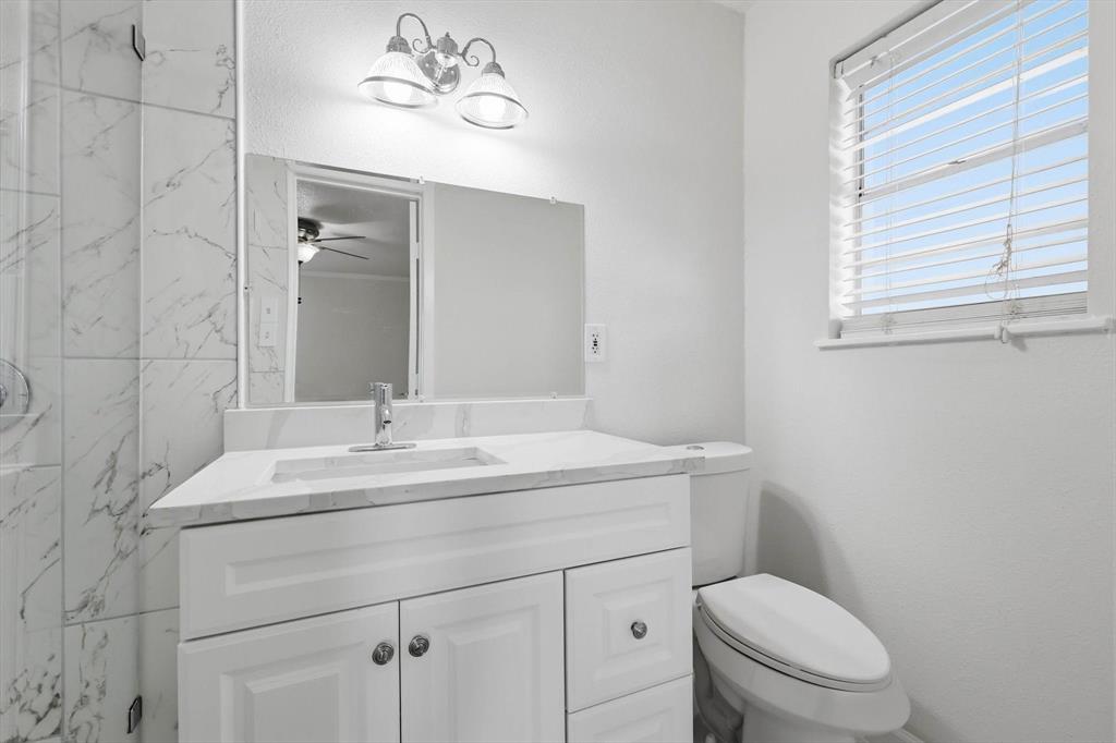 3913 Hickox Road Rowlett, TX 75089 - Photo 17 of 32