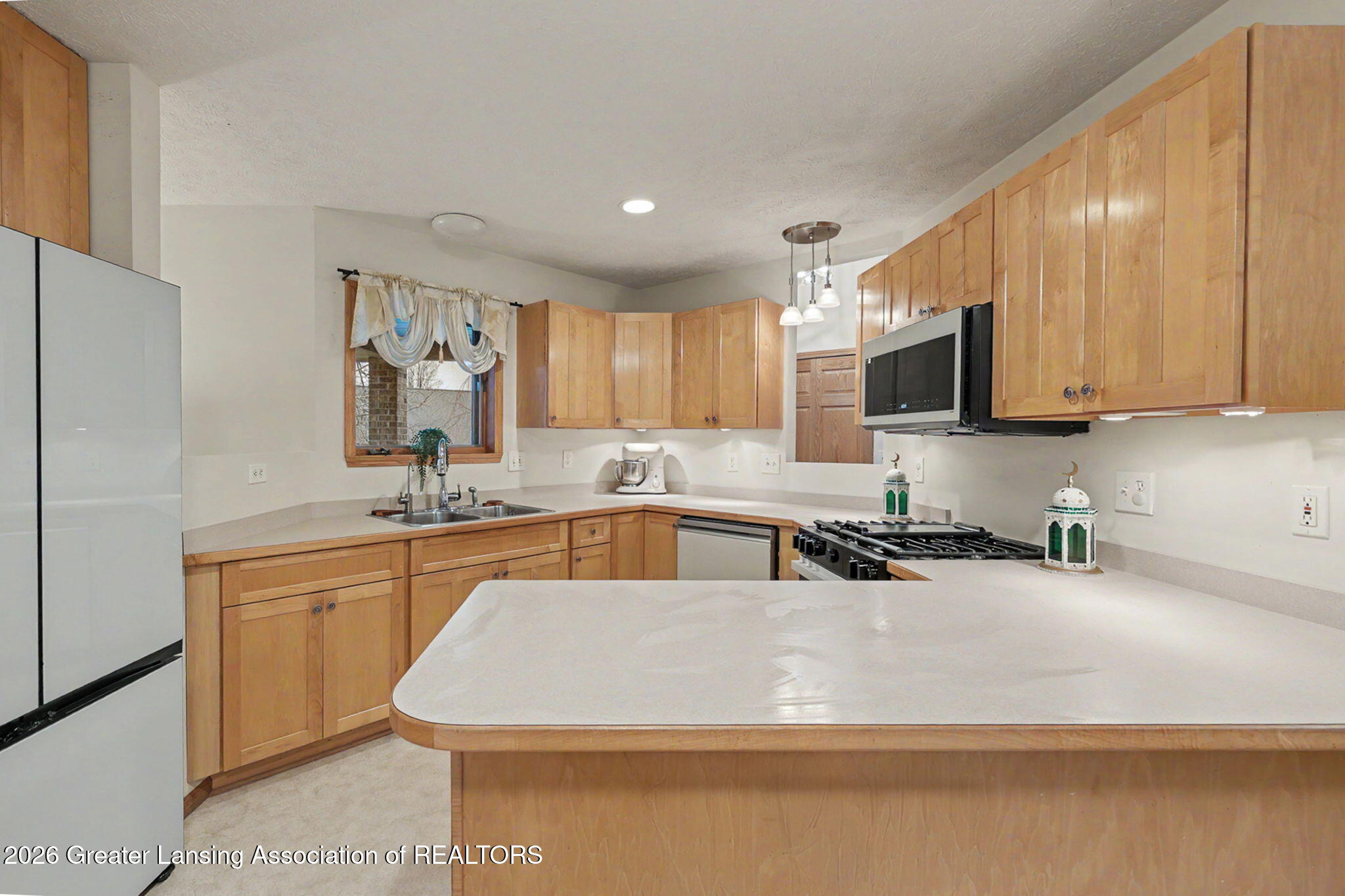 248 Birch Lane Dimondale, MI 48821 - Photo 11 of 44 11-web-or-mls-CQ1A2459