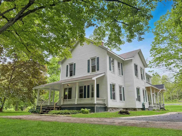 $374,900 | 927 Water Street, Bennington, VT 05257