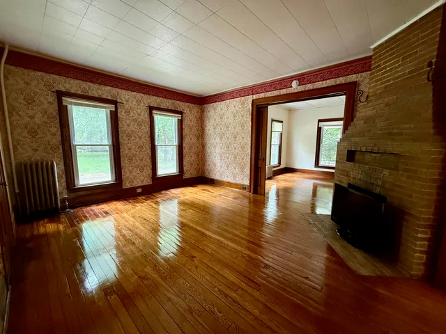 $374,900 | 927 Water Street, Bennington, VT 05257