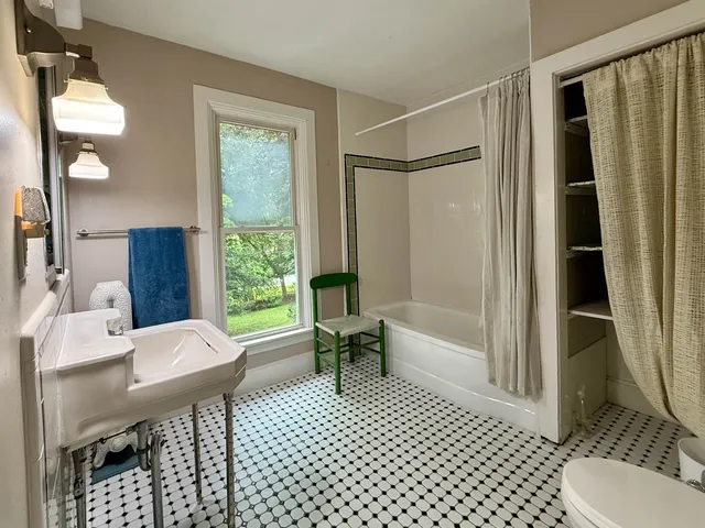 $374,900 | 927 Water Street, Bennington, VT 05257