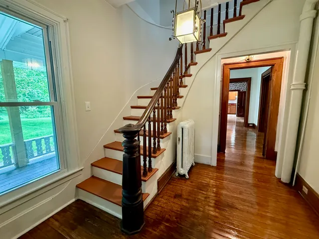 $374,900 | 927 Water Street, Bennington, VT 05257