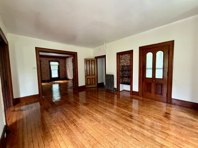 $374,900 | 927 Water Street, Bennington, VT 05257