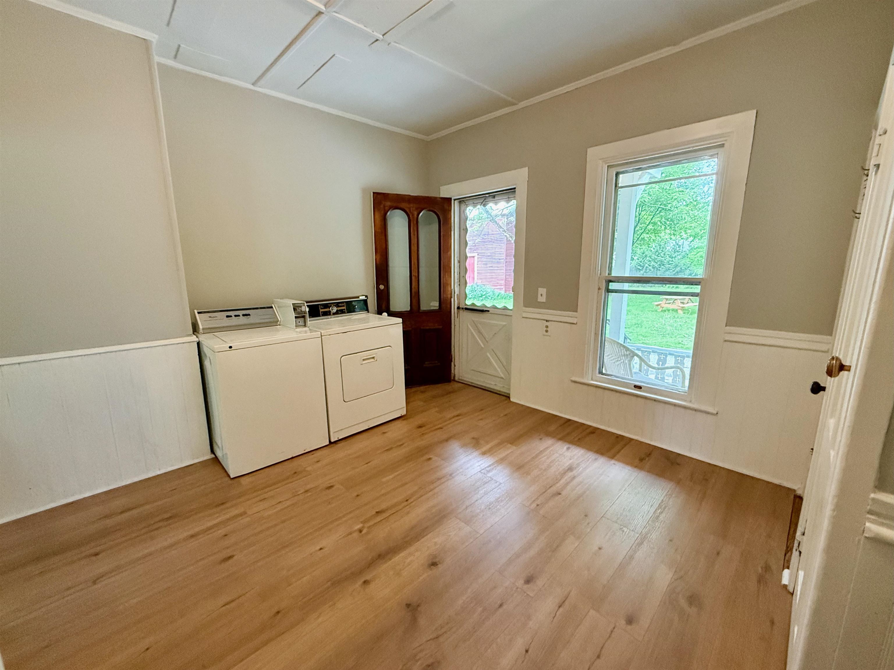 927 Water Street Bennington, VT 05257 - Photo 10 of 50