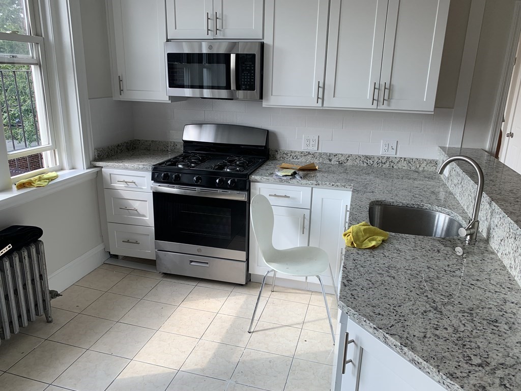 129 Chiswick Road, Unit 17 Boston, MA 02135 - Photo 1 of 8