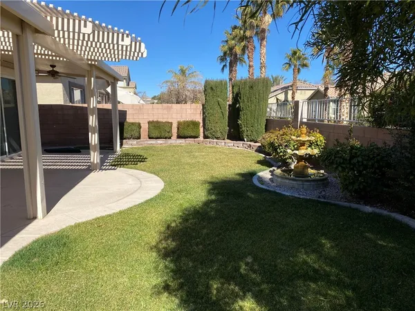 $2,349 | 412 Bloomingdale Court, Las Vegas, NV 89144
