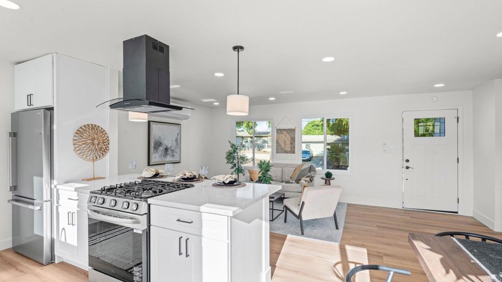 1636 Folkestone Street Spring Valley, CA 91977 - Photo 8 of 36