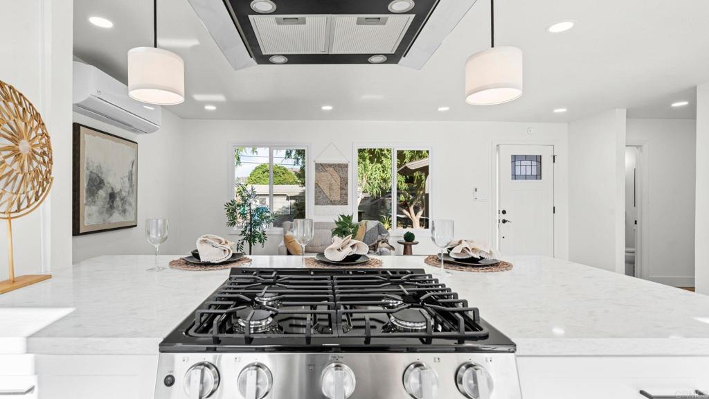 1636 Folkestone Street Spring Valley, CA 91977 - Photo 10 of 36