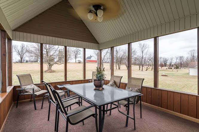 2559 Canterbury Road Muscatine, IA 52761 - Photo 23 of 24 Gallery Image 23
