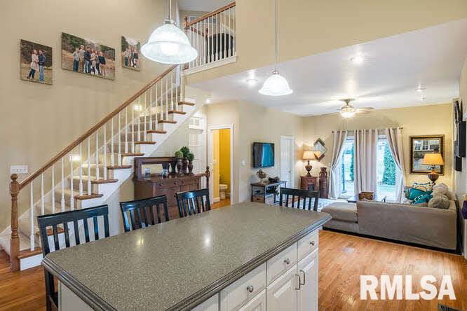 2559 Canterbury Road Muscatine, IA 52761 - Photo 4 of 24 Gallery Image 4
