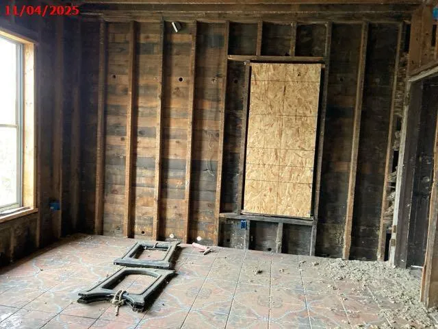 $19,000 | 2817 North 18th Street, Unit 2819, Milwaukee, WI 53206