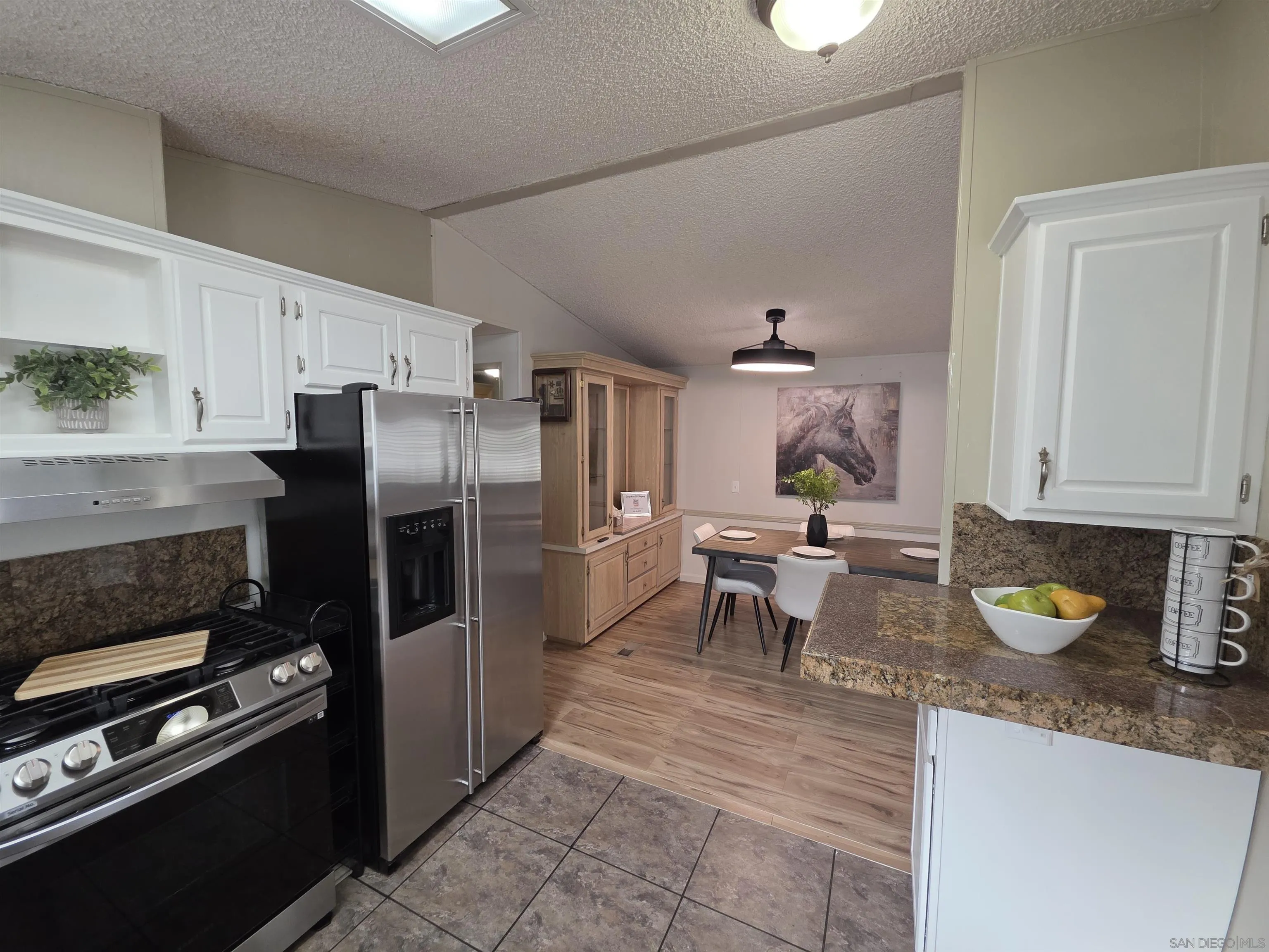 4832 Old Cliffs Road San Diego, CA 92120 - Photo 12 of 48