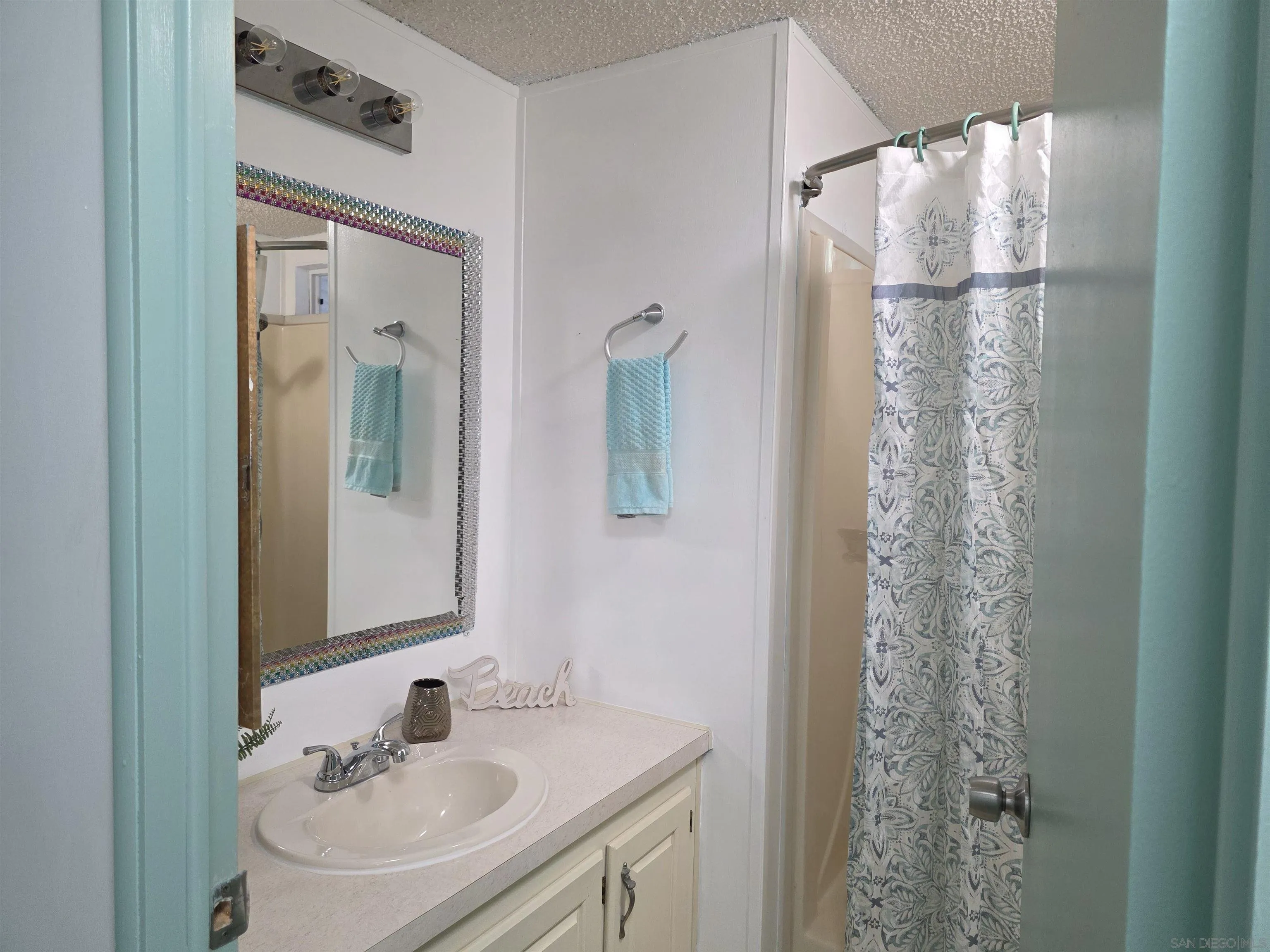4832 Old Cliffs Road San Diego, CA 92120 - Photo 20 of 48