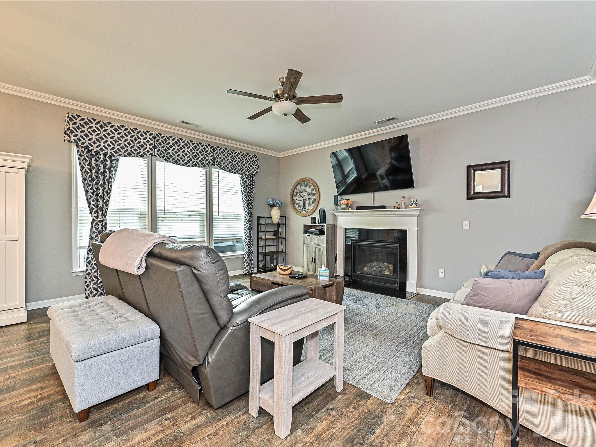 2614 Lochview Street Fort Mill, SC 29715 - Photo 7 of 43