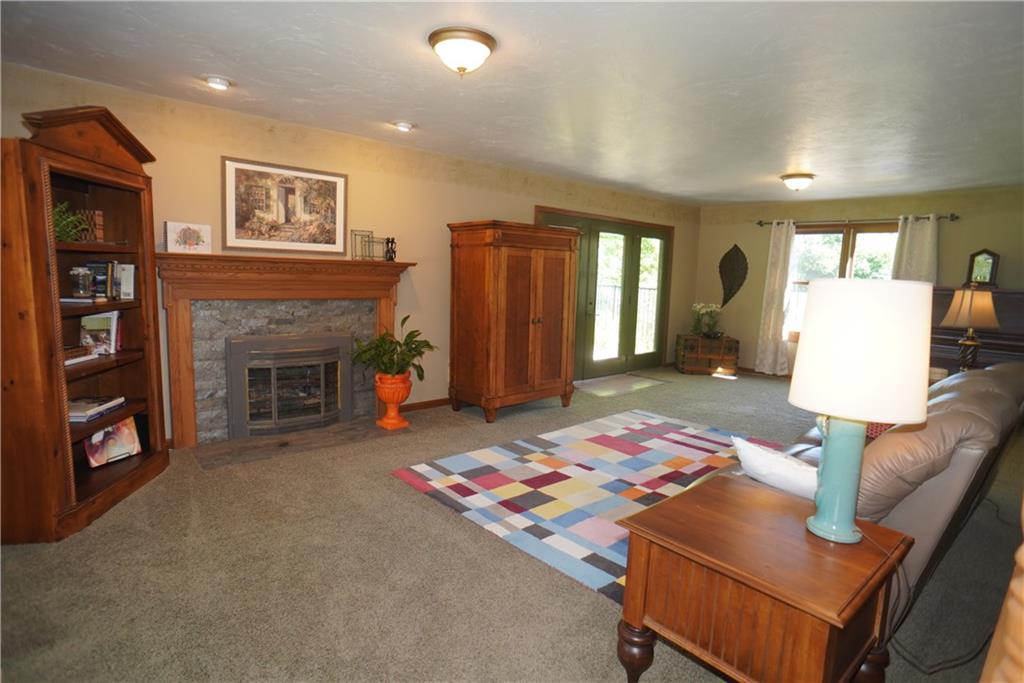 23025 Pocket Road Batesville, IN 47006 - Photo 5 of 28 Gallery Image 5