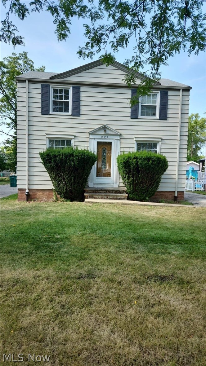 19409 Libby Road Maple Heights, OH 44137 - Photo 1 of 14
