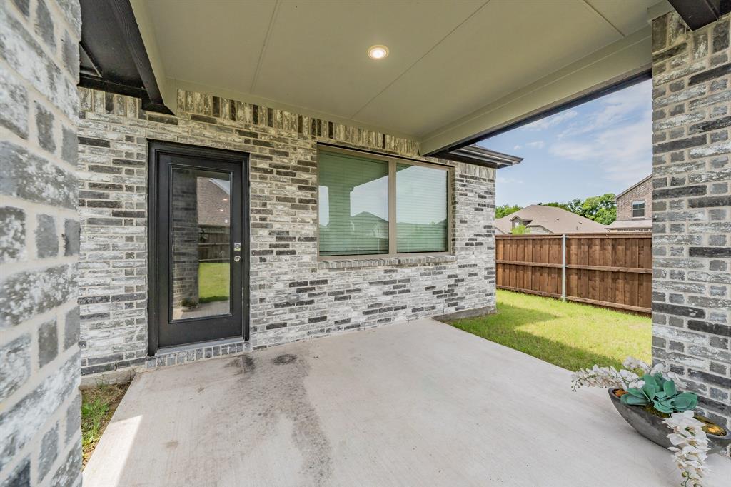 3202 Glorioso Drive Royse City, TX 75189 - Photo 5 of 40 a view of a interior of the house