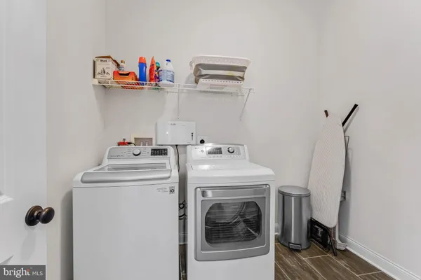 $1,085,000 | 1045 Matthew Way, New Castle, DE 19720