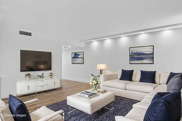 $549,900 | 3402 Bridgewood Drive, Boca Raton, FL 33434