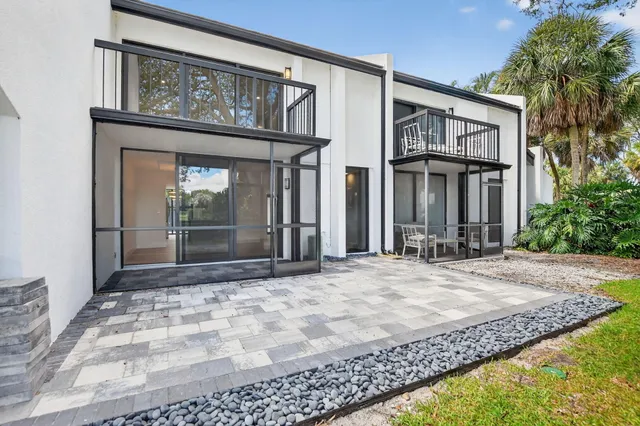 $549,900 | 3402 Bridgewood Drive, Boca Raton, FL 33434