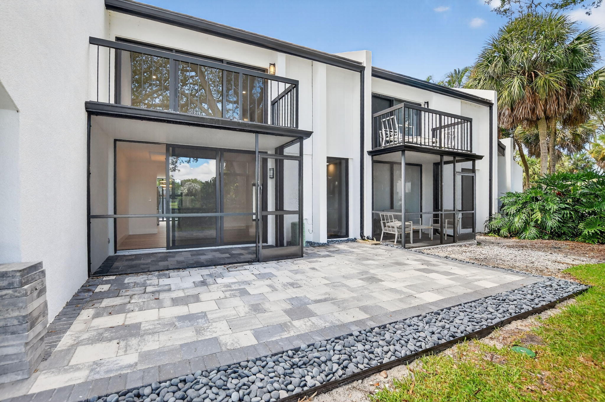 3402 Bridgewood Drive Boca Raton, FL 33434 - Photo 29 of 66 Back patio
