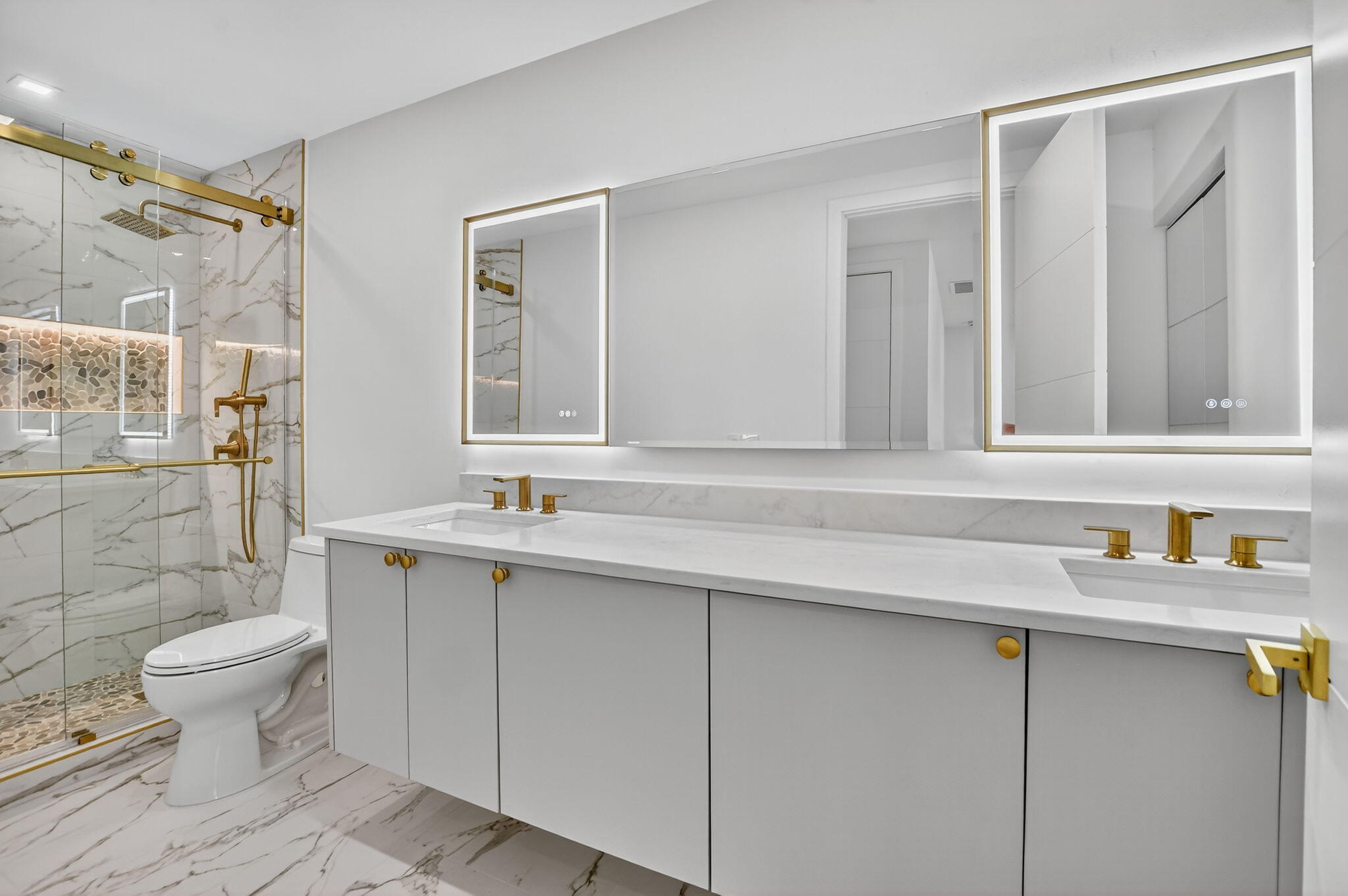 3402 Bridgewood Drive Boca Raton, FL 33434 - Photo 7 of 66 Master Bathroom