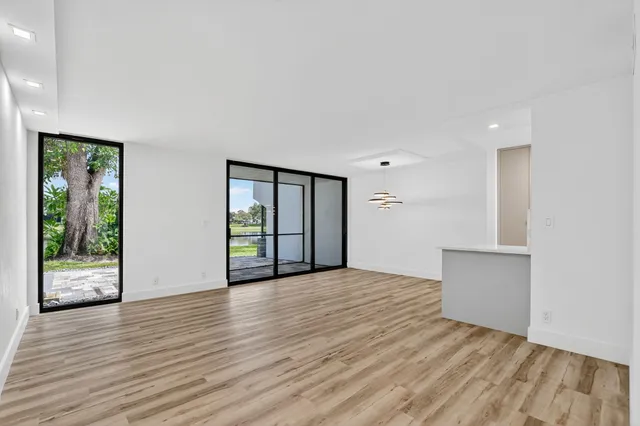 $549,900 | 3402 Bridgewood Drive, Boca Raton, FL 33434