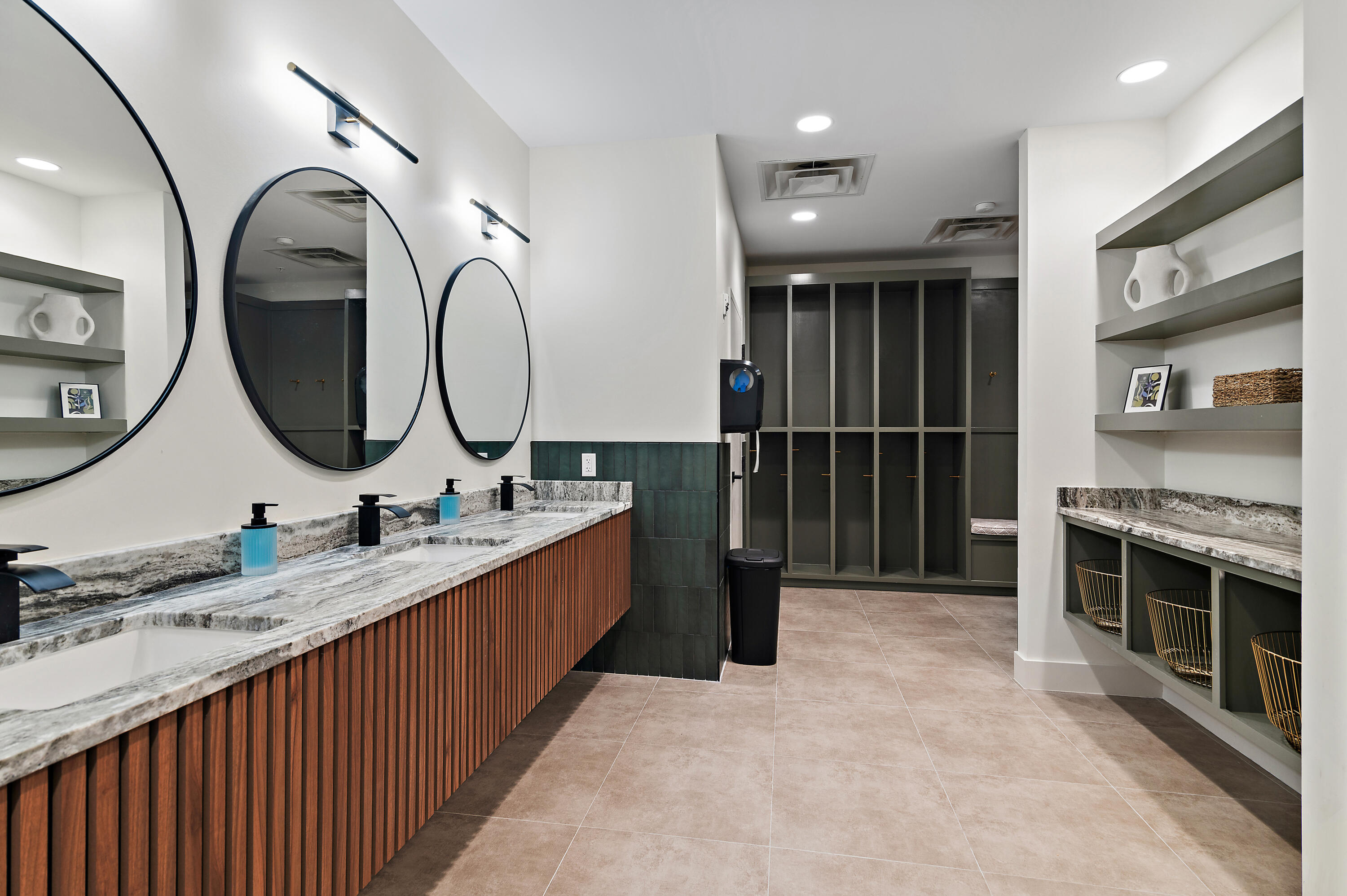 179 South County Highway 393, Unit 312 Santa Rosa Beach, FL 32459 - Photo 33 of 40 a bathroom with a double vanity sink and a mirror