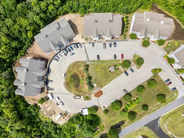 $595,000 | 12 Twin Tip Terrace, Unit 10, Lincoln, NH 03251