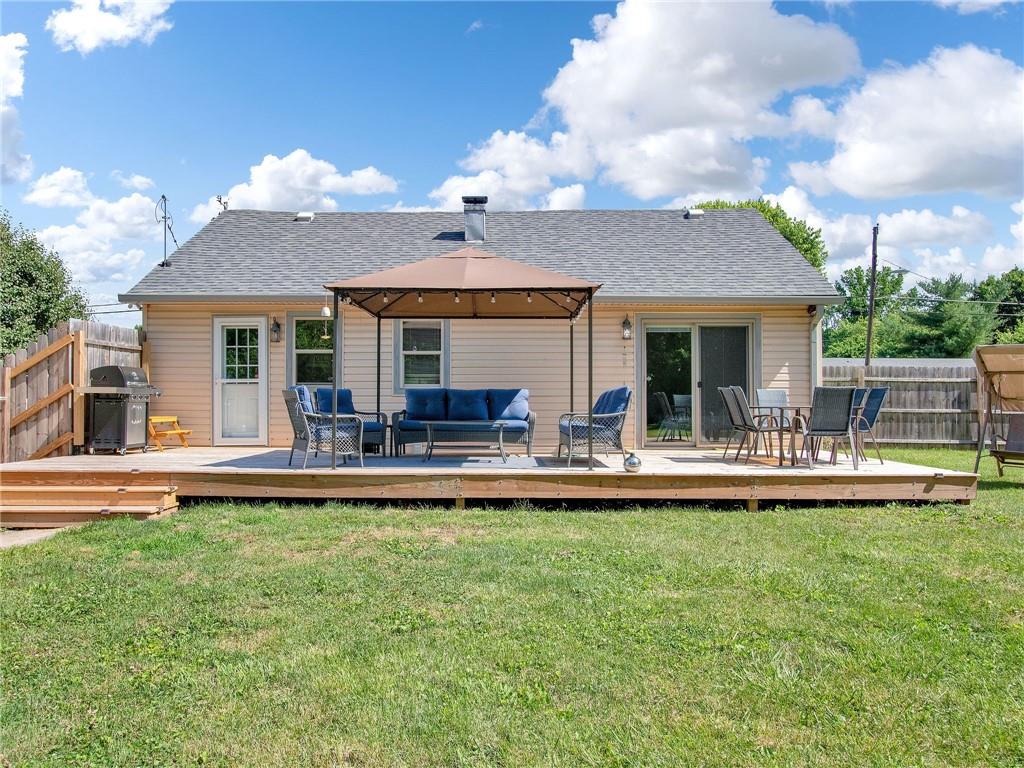 331 West Stop 11 Road Indianapolis, IN 46217 - Photo 24 of 32 Gallery Image 24
