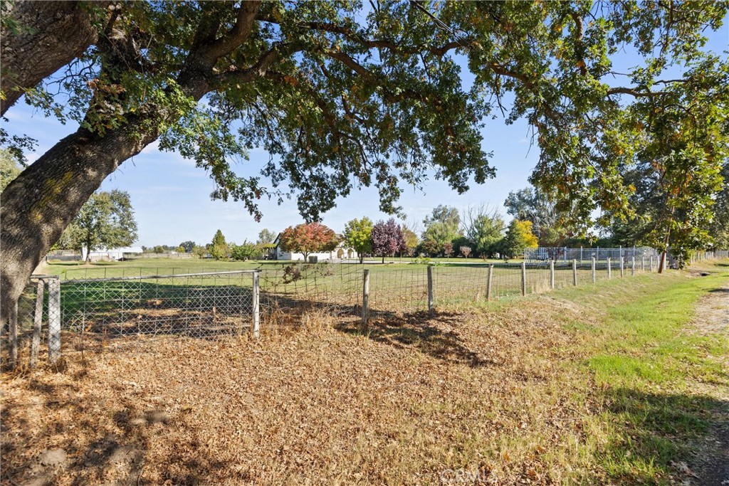 23004 Smith Gerber, CA 96035 - Photo 28 of 45