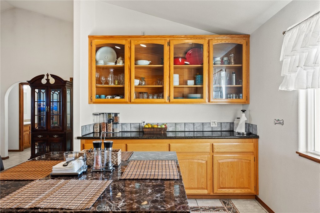 23004 Smith Gerber, CA 96035 - Photo 10 of 45