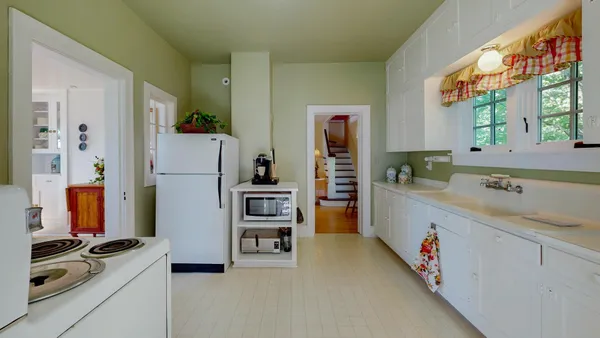 $6,899,999 | N1211 East Side Road, Birchwood, WI 54817