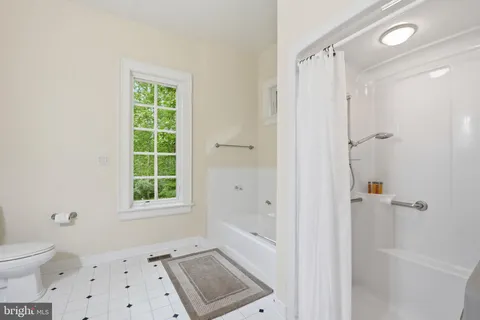 $3,999,000 | 3665 Creels Lane, The Plains, VA 20198