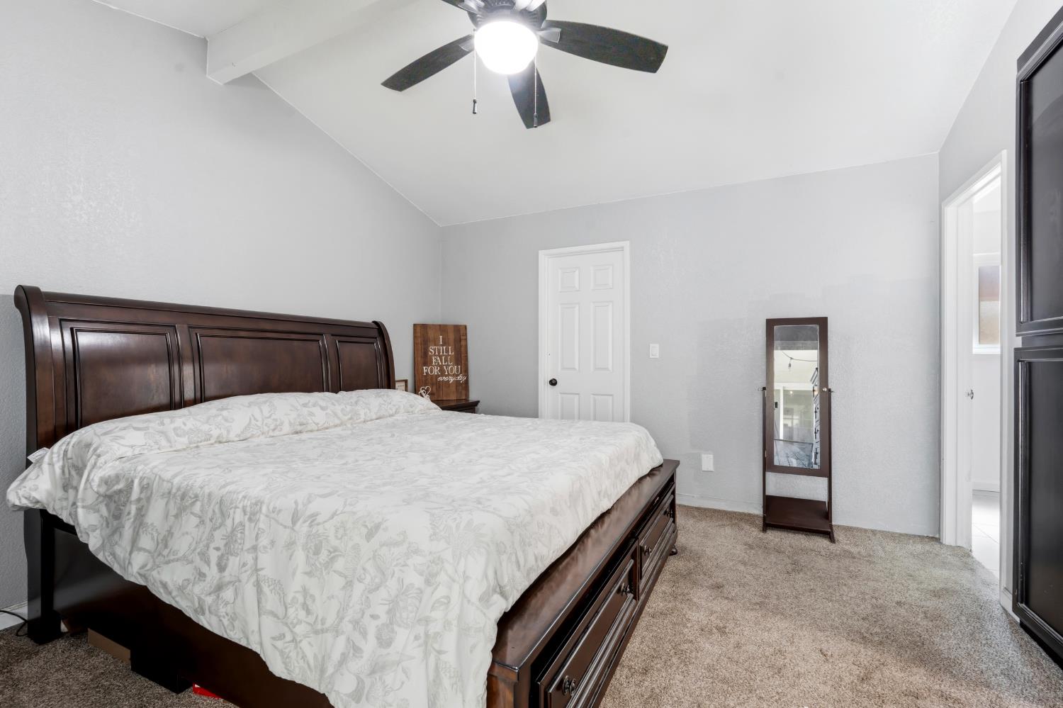 1073 Wickel Street Turlock, CA 95382 - Photo 20 of 28