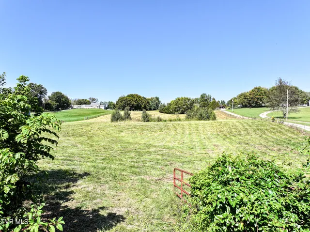 $359,900 | 6525 East Andrew Johnson Highway, Chuckey, TN 37641