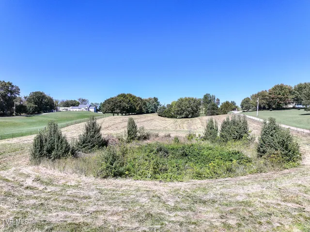 $359,900 | 6525 East Andrew Johnson Highway, Chuckey, TN 37641