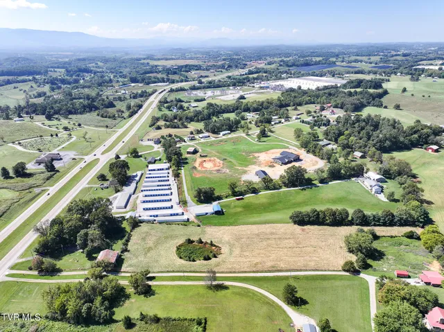 $359,900 | 6525 East Andrew Johnson Highway, Chuckey, TN 37641