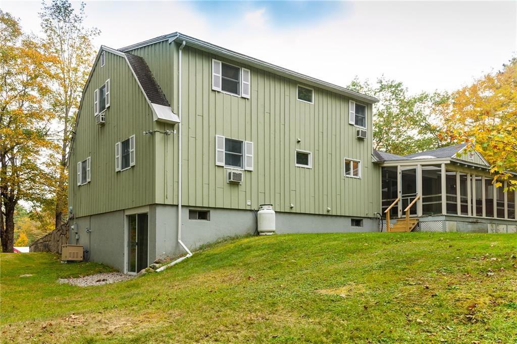 122 Ogunquit Road Cape Neddick, ME 03902 - Photo 3 of 35 Photo