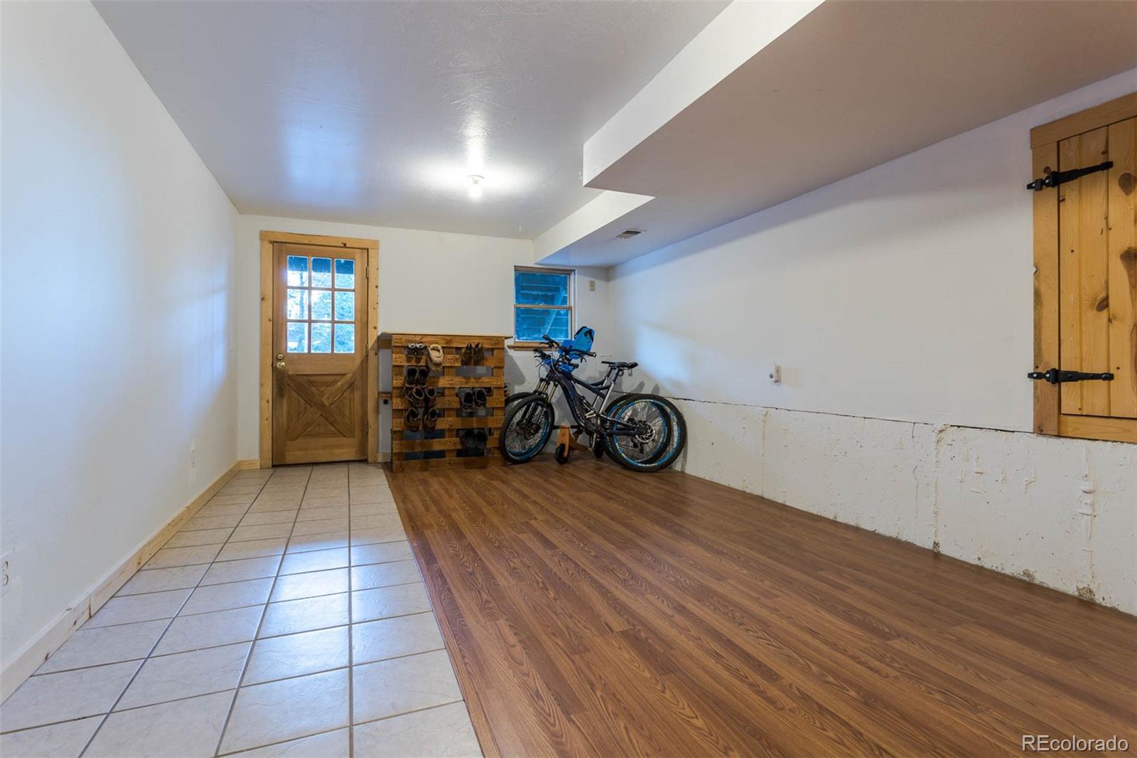 1011 Rudi Lane Golden, CO 80403 - Photo 30 of 38 Gallery Image 30