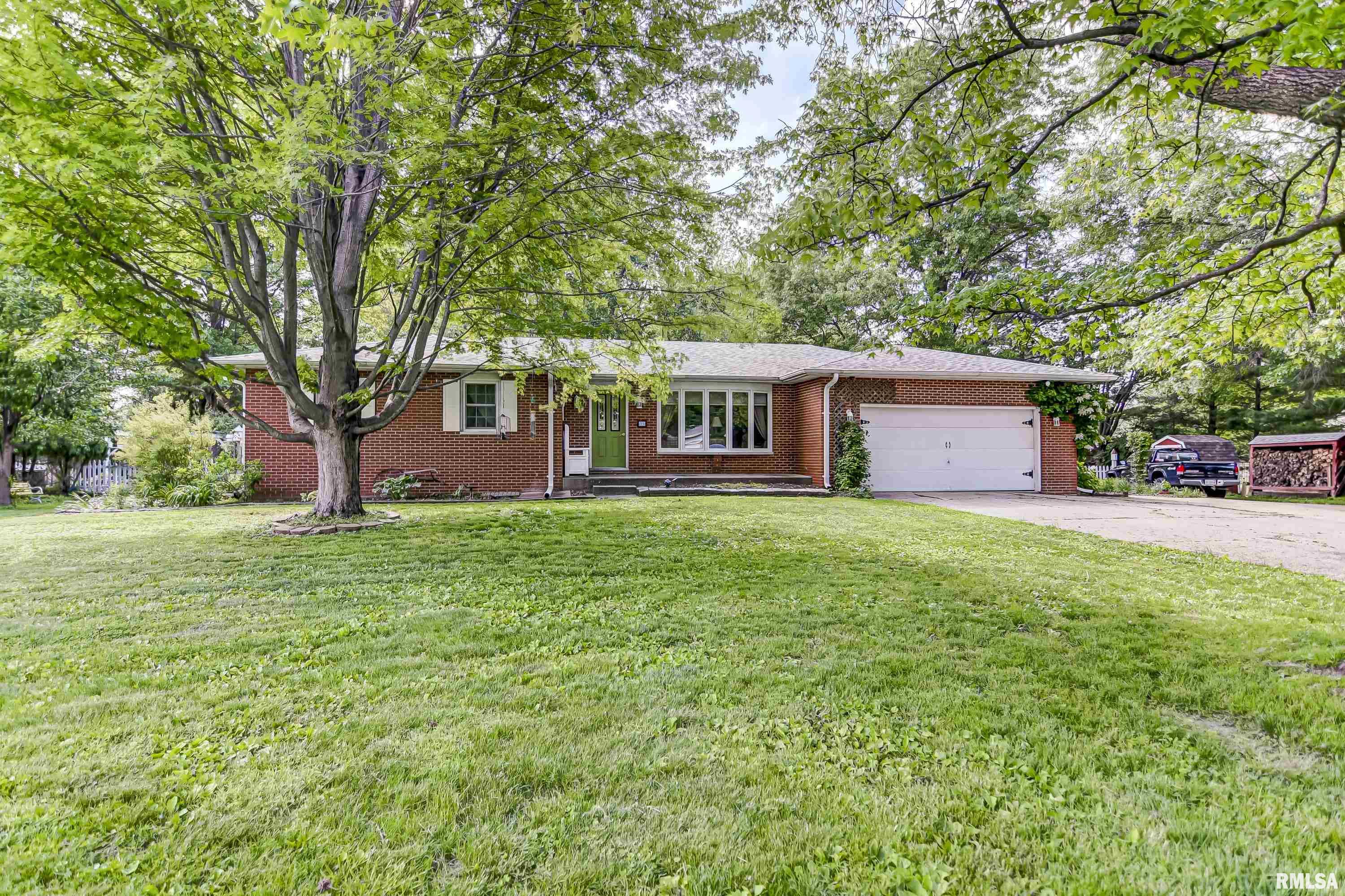 39 Carole Road Springfield, IL 62711 - Photo 3 of 59