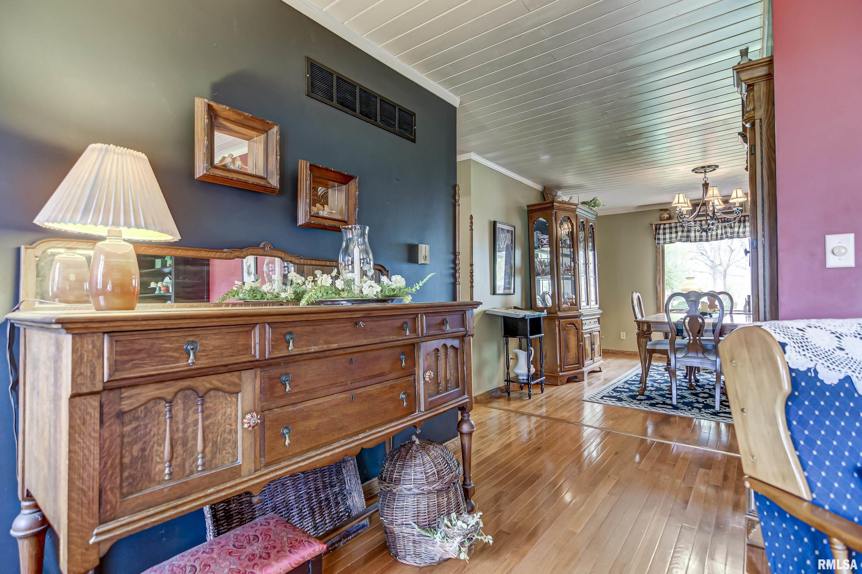 39 Carole Road Springfield, IL 62711 - Photo 7 of 59