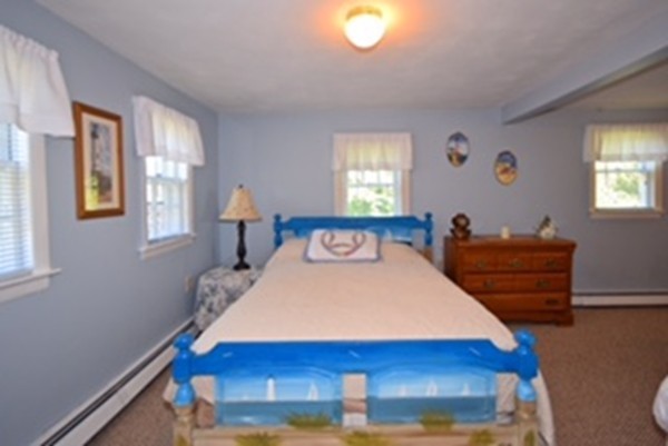 14 Glendale Road Wareham, MA 02532 - Photo 12 of 20 Gallery Image 12